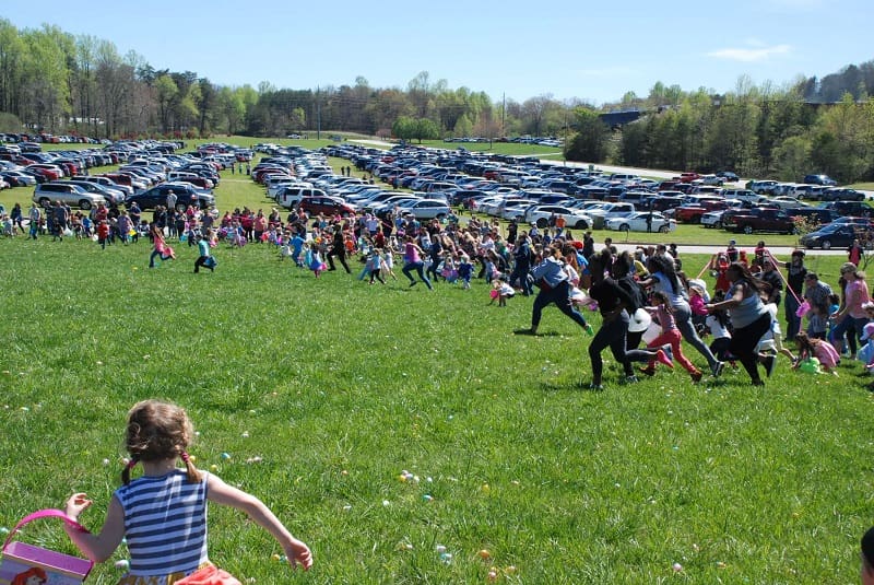 Excellent Weather Draws Large Crowd To Eggstravaganza  In Cleveland
