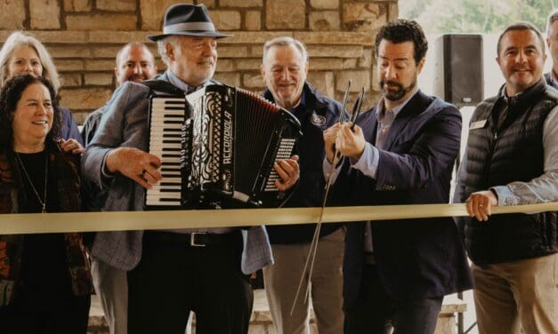 Yonah Mountain Vineyards Holds Ribbon Cutting For New Outdoor Pavilion