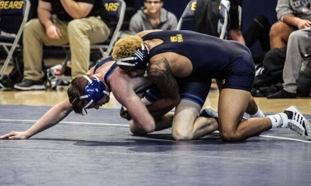 TMU Wrestling collects win on the road