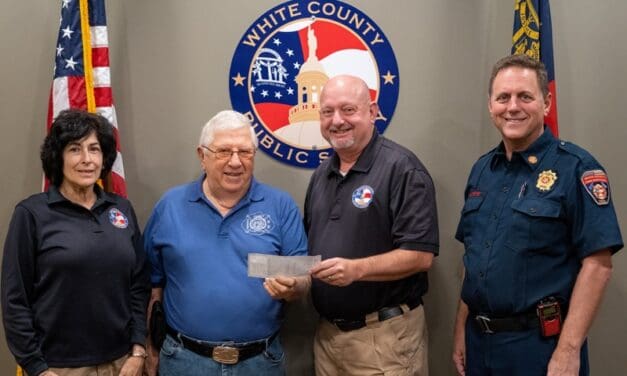 White County Public Safety Volunteer Rehab Receives Donation