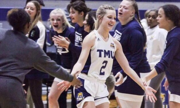 TMU bounces back with win over Knights at home